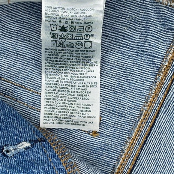 LEVI’S•SHORTS - Picture 10 of 11
